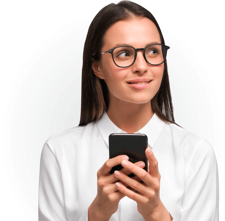 Девушка с телефоном